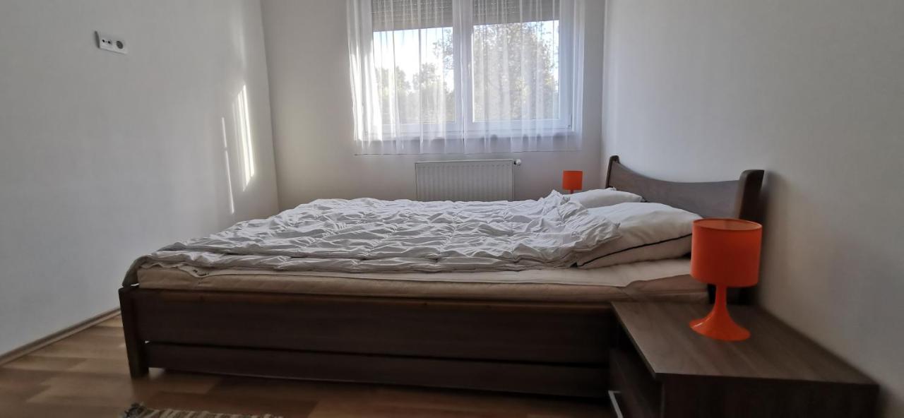 Vivi Wellness Apartman Siófok Exterior foto