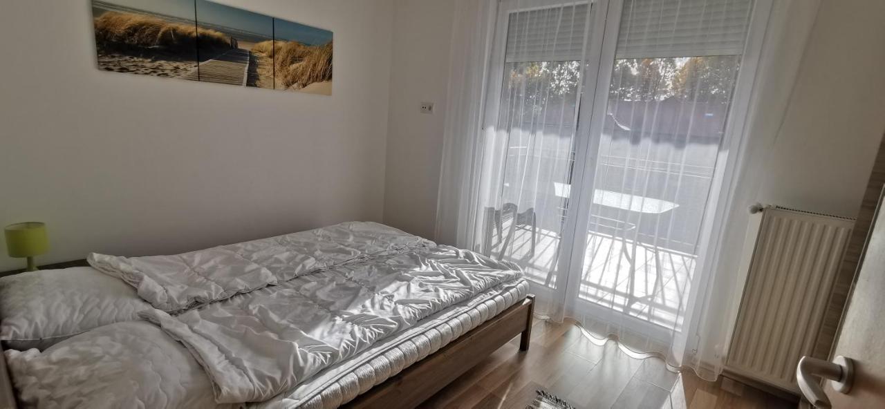 Vivi Wellness Apartman Siófok Exterior foto